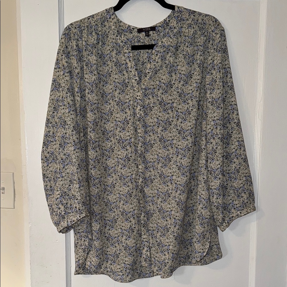 Floral Blue and Cream Women's Top